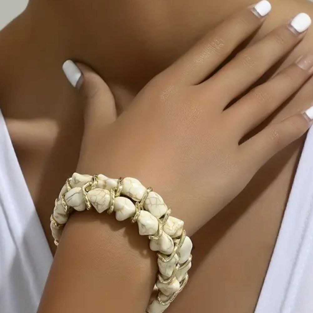 Stone bead stretch bracelet white and gold